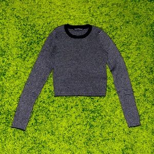 Brandy Melville Cropped Sweater